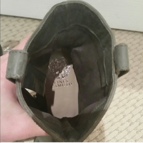 Vince Camuto Gray Leather Heeled Booties -8.5 EUC - Picture 5 of 5